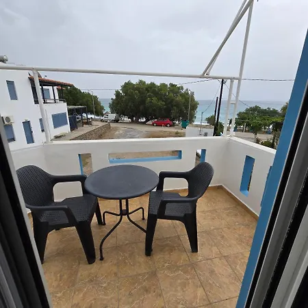 Soula Appartments * Makrýgialos